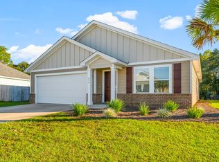 698 Whispering Creek Ave, Freeport, FL 32439