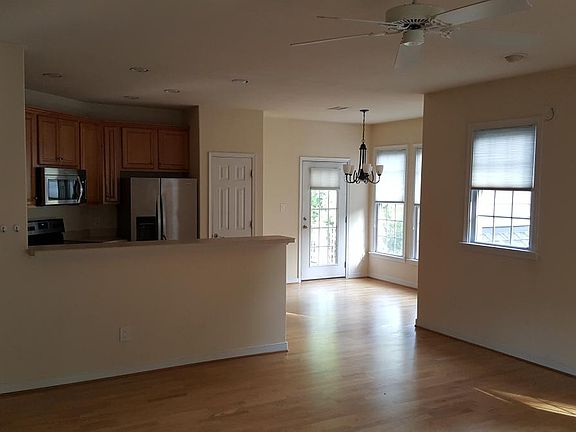 3rd image of 4101 San Marco Dr