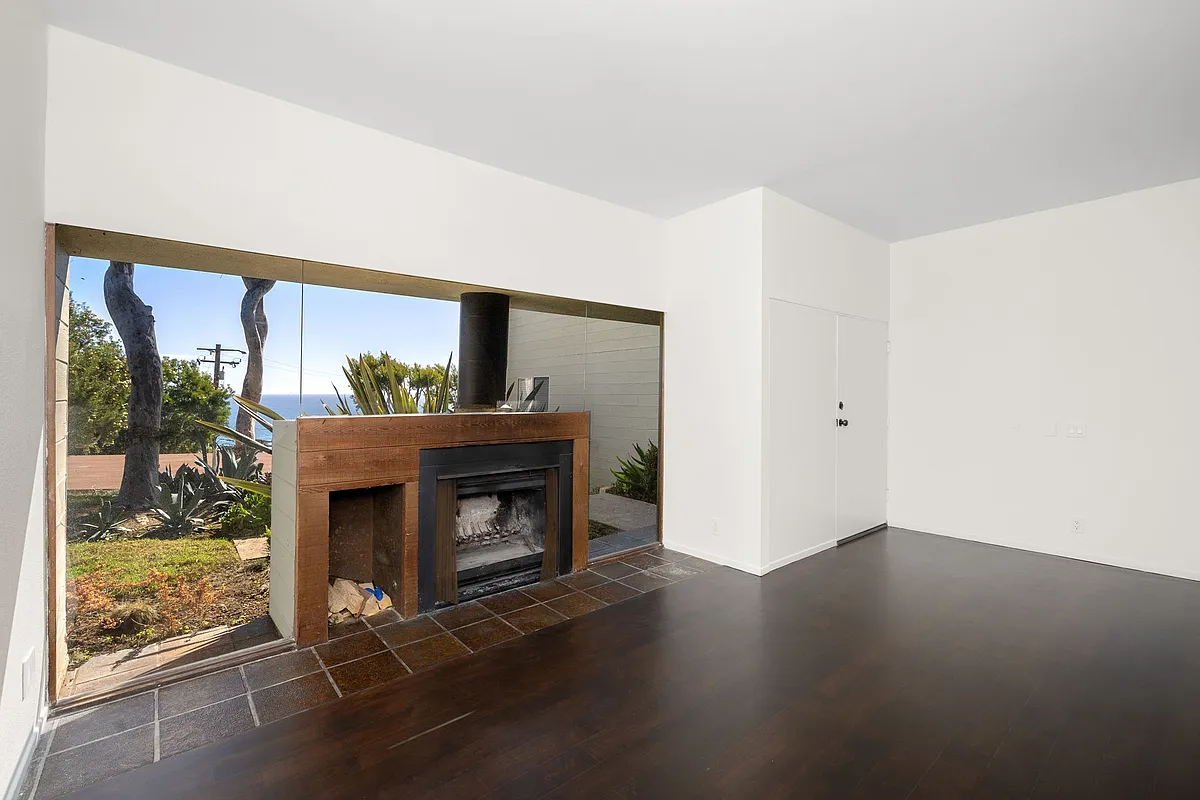 Building Photo - 31215 Pacific Coast Hwy