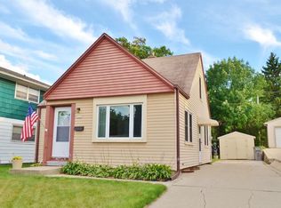 7315 W Bluemound Rd, Milwaukee, WI 53213