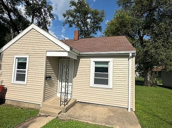 4 Brown Ct