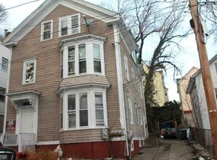 87 Barstow St, Providence, RI 02909