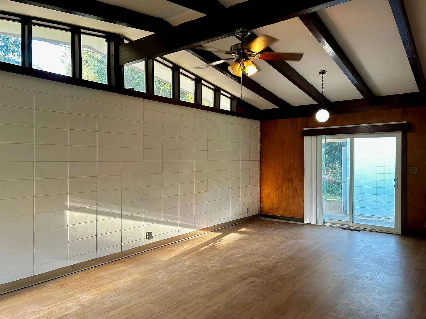 Vaulted Ceiling 4 Bedroom Home near FSU for Fall 2027!! — Photo 2