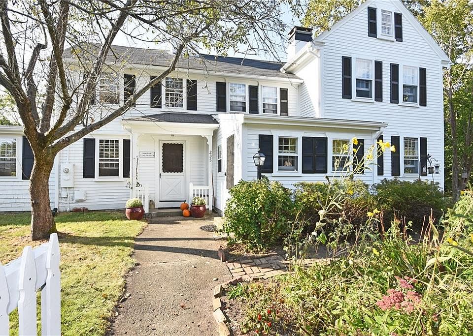 1st image of 235 Kenyon Ave