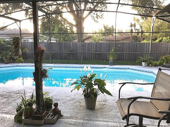 Screened in Pool...