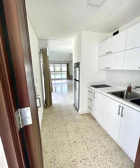 864 Ashford #816 — Photo 3