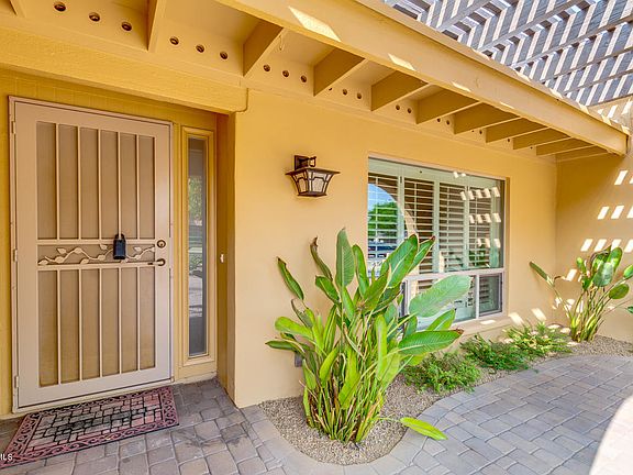 5th image of 2510 E Desert Cove Ave