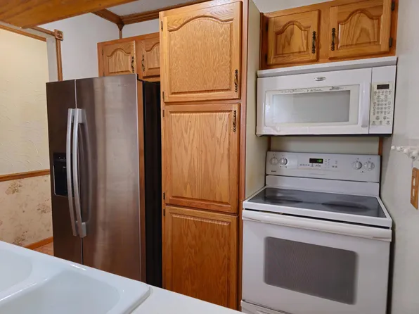 12850 Nicollet Ave APT 101, Burnsville, MN 55337