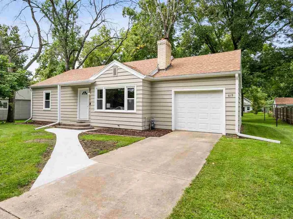 619 3rd Ave, Iowa City, IA 52245