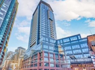 135 Liberty St #2304, Toronto, ON M6K 1A7