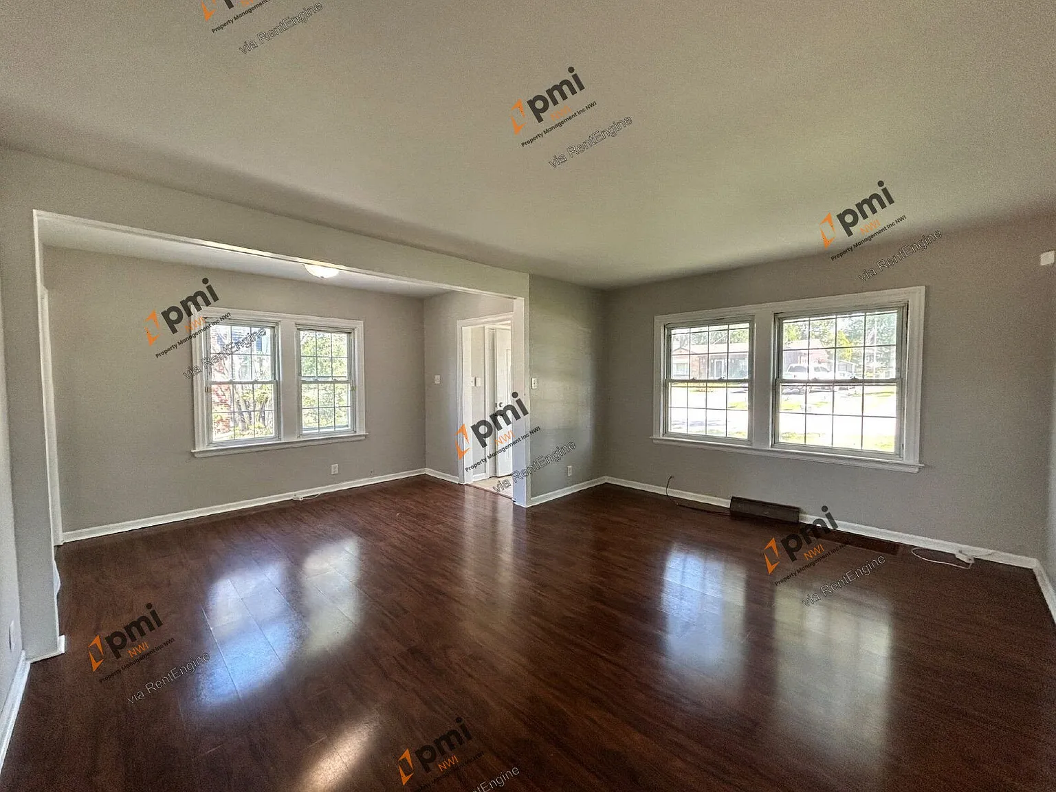3 bed, 2.0 bath, 1880 sqft, $1,925 — Photo 3