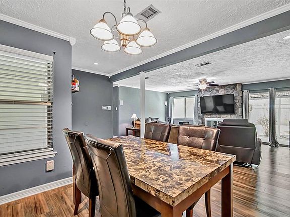 5th image of 12590 Hackberry Dr