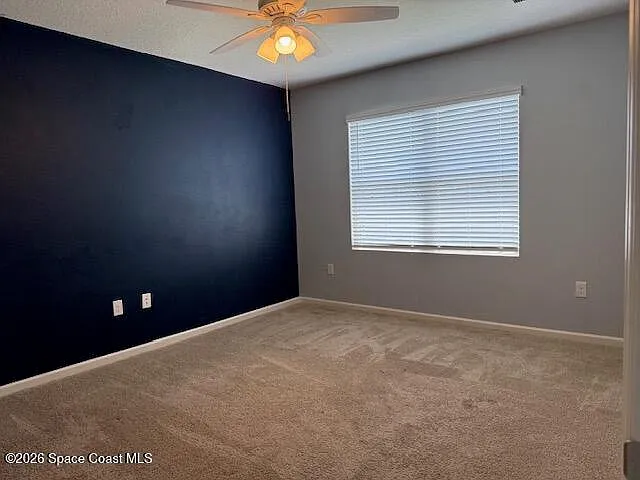 239 Guinevere Dr SW — Photo 9