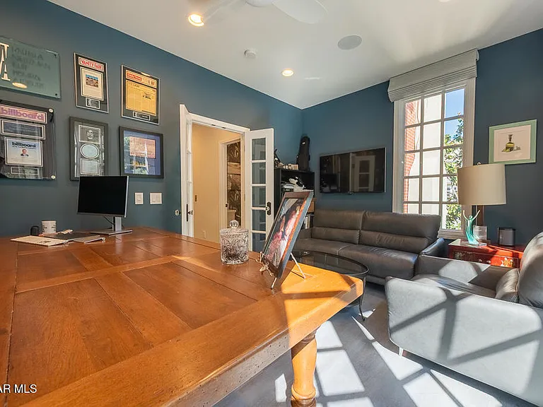 2491 Swanfield Ct — Photo 31