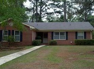 2714 Whispering Pines Rd, Albany, GA 31707