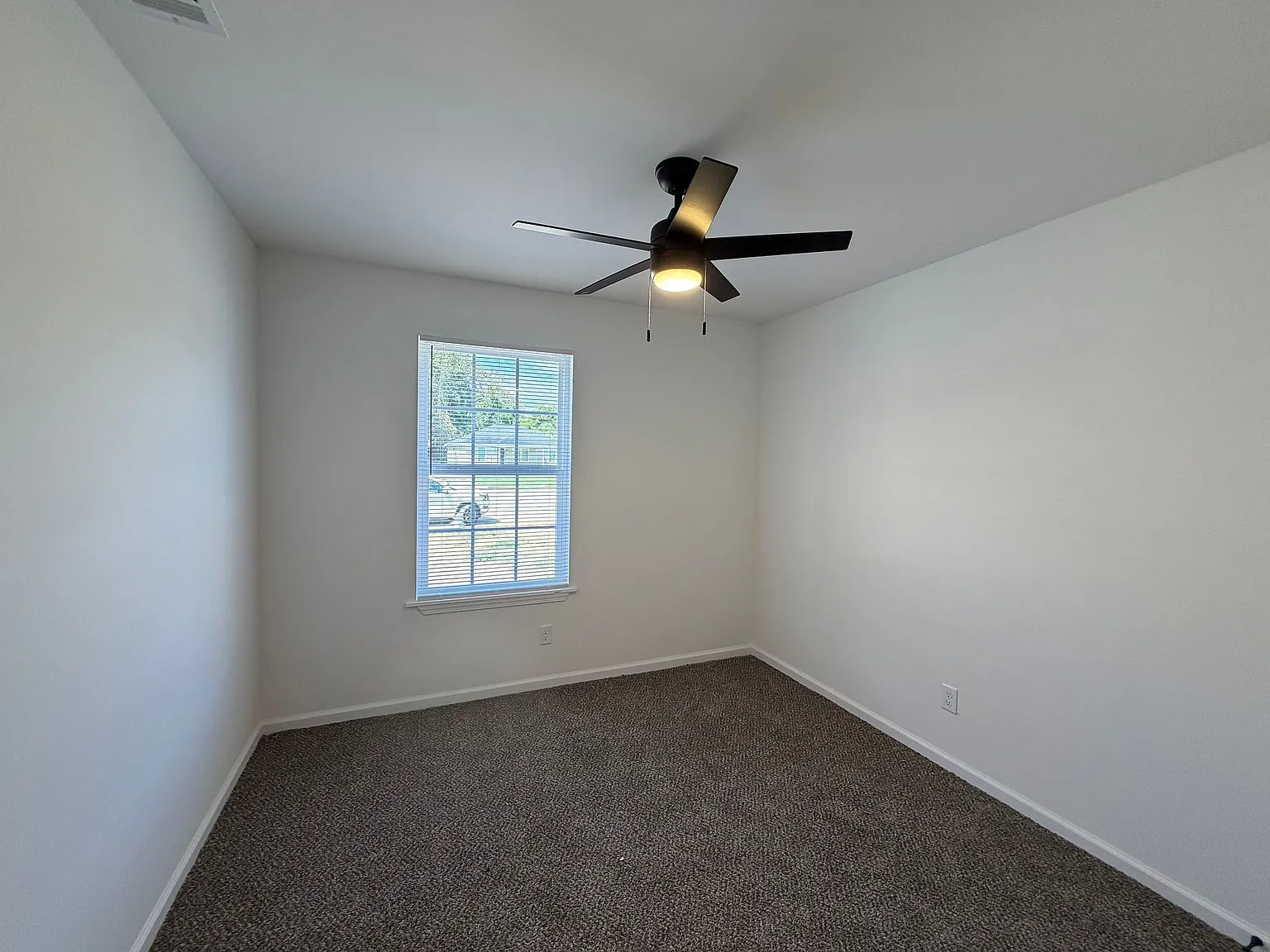 2957 Grenadier Cove — Photo 3