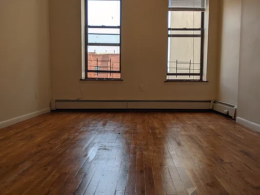 Rented by Platinum Properties | media 3