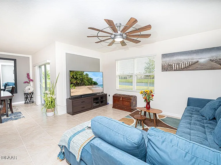 1326 Middle Lake Dr — Photo 25