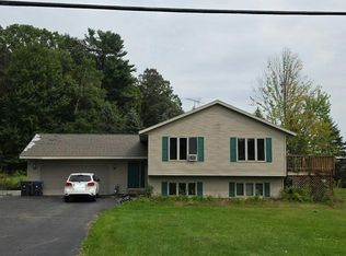 N6898 Balsam Row Rd, Shawano, WI 54166