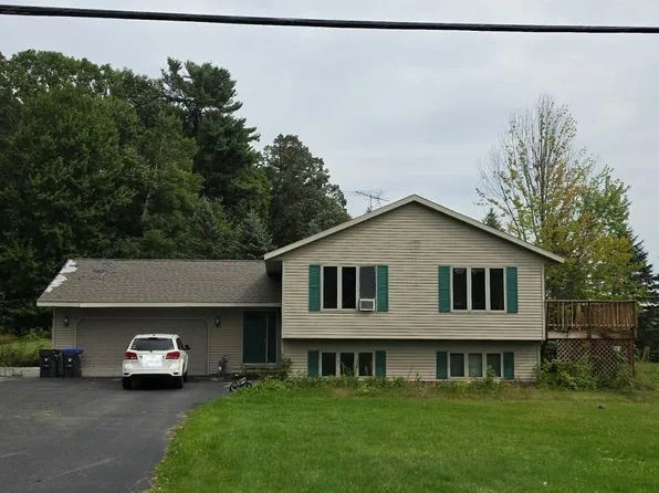 N6898 Balsam Row Rd, Shawano, WI 54166