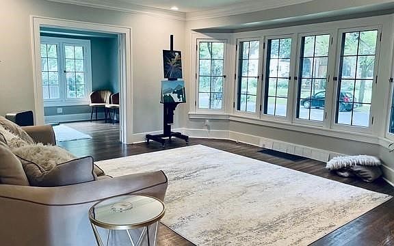 2nd image of 352 Canterbury Rd #1