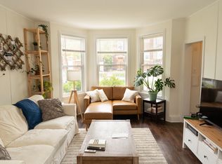 3350 W Cuyler Ave #1, Chicago, IL 60618
