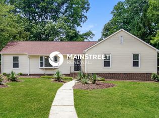 4712 Beechcroft Dr, Greensboro, NC 27407