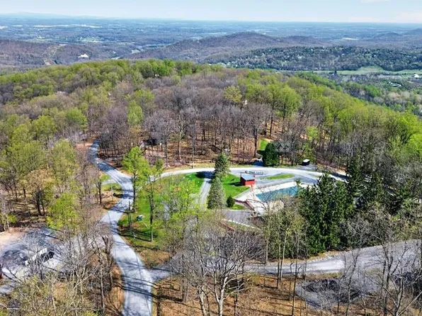 38 Windy Way, Front Royal, VA 22630