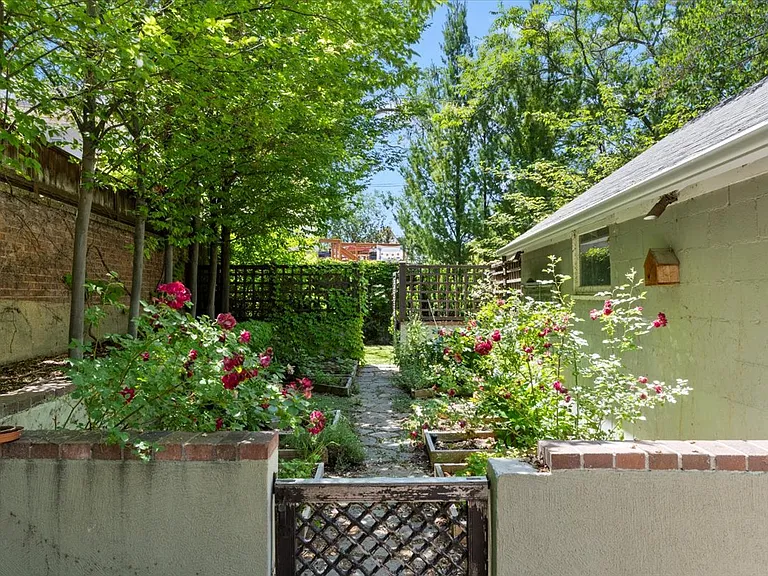 1442 E Federal Way — Photo 28