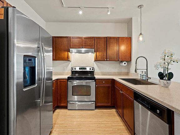 4th image of 31 E Kuu Aku Ln Unit 206