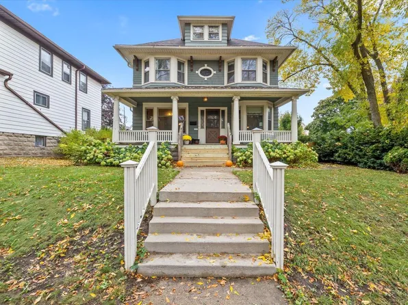 2805 South Clement AVENUE, Milwaukee, WI 53207