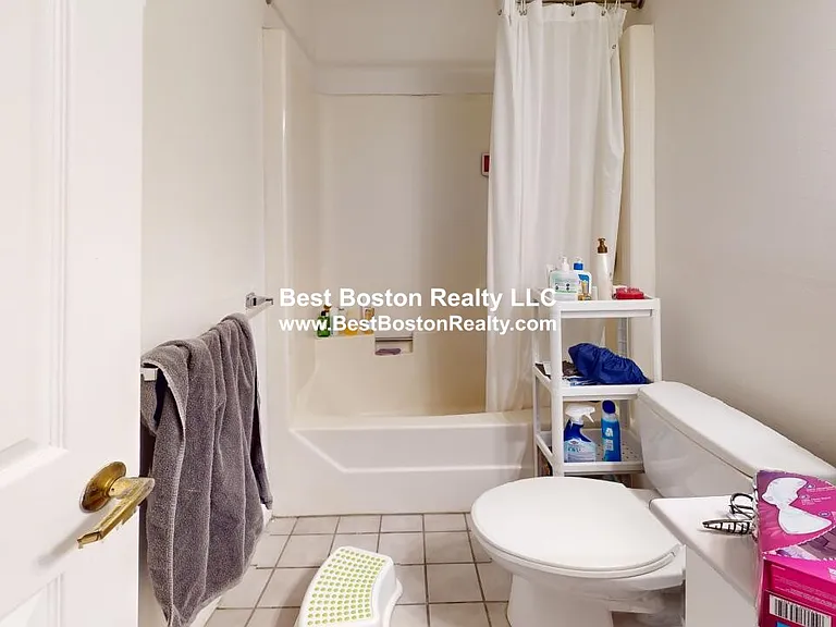 175 Beacon St #G03 — Photo 6