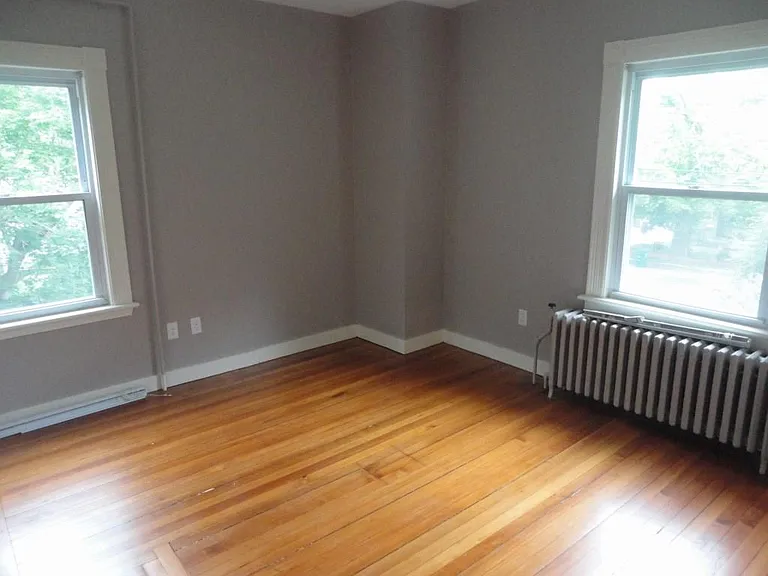 49 Merton Rd #2 — Photo 30