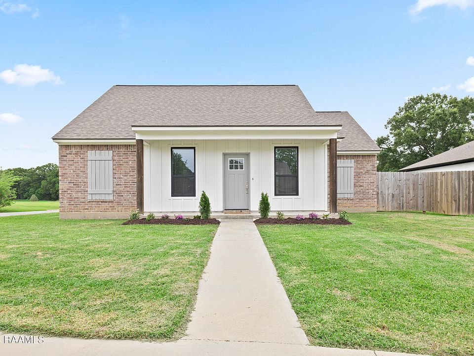 1st image of 106 Tyreek Dr