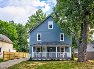 2745 Prospect St NE, Middlebranch, OH 44652