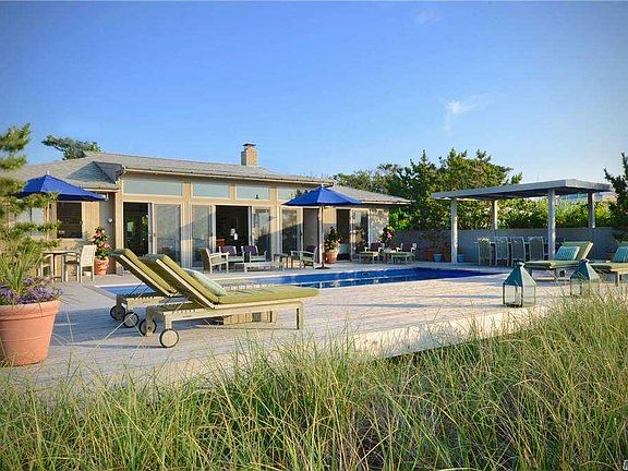 4th image of 610 Shore Walk #A