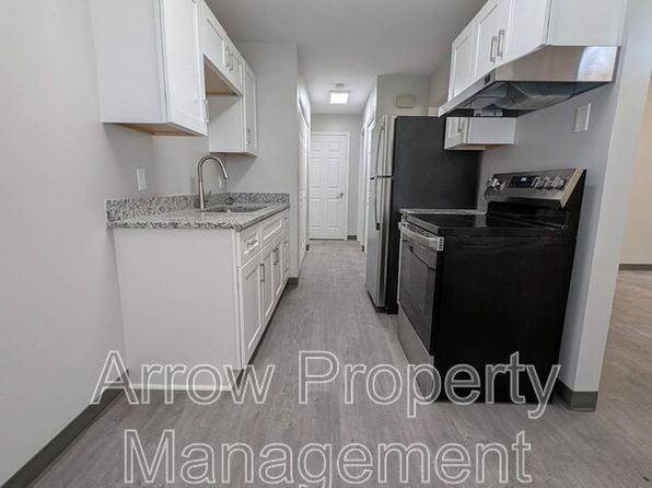 407 H St BUILDING 12-3