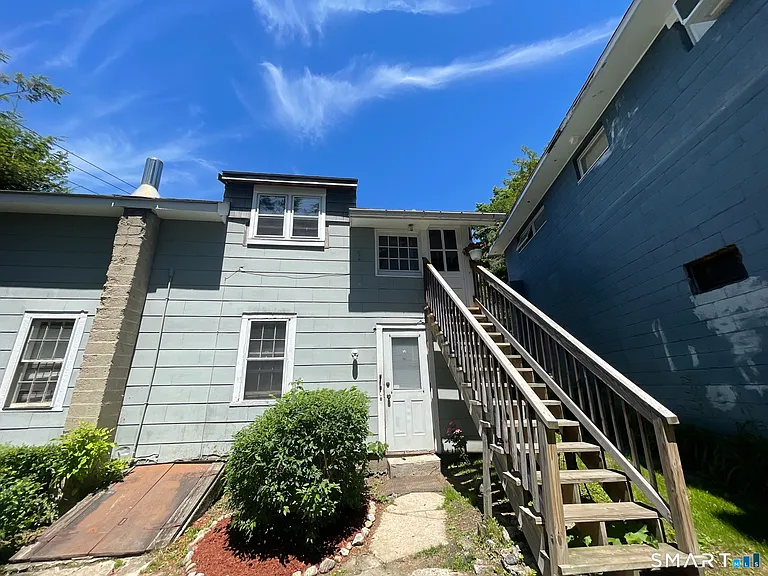 33 Middle St — Photo 22
