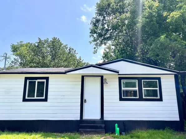 615 SW 17th St, Mineral Wells, TX 76067