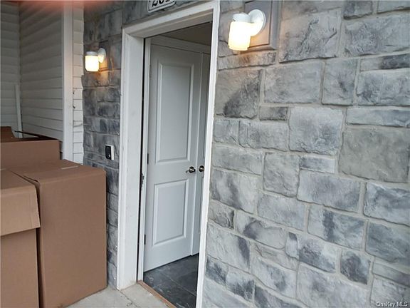 2nd image of 6 Monsey Blvd #201