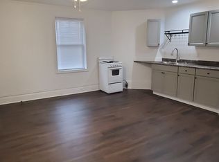 403 Locust Ave APT 4, Washington, PA 15301