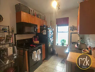 Rented by Realty 2000 Corp