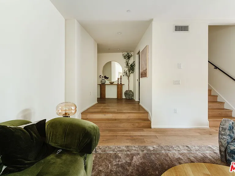 3214 Highland Ave #4 — Photo 5