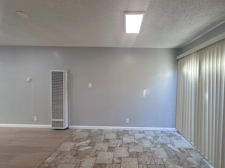 955-959 Joaquin Ave — Photo 4