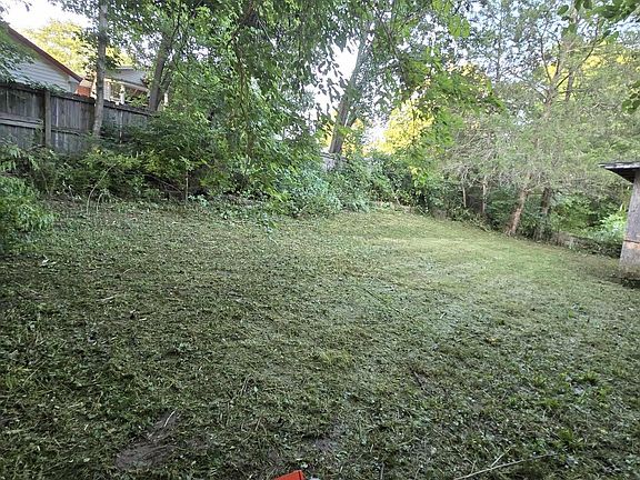3rd image of 509 E Main St