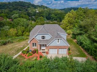 1000 Aristotle Dr, Greensburg, PA 15601