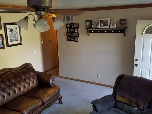 Living Room 15x11