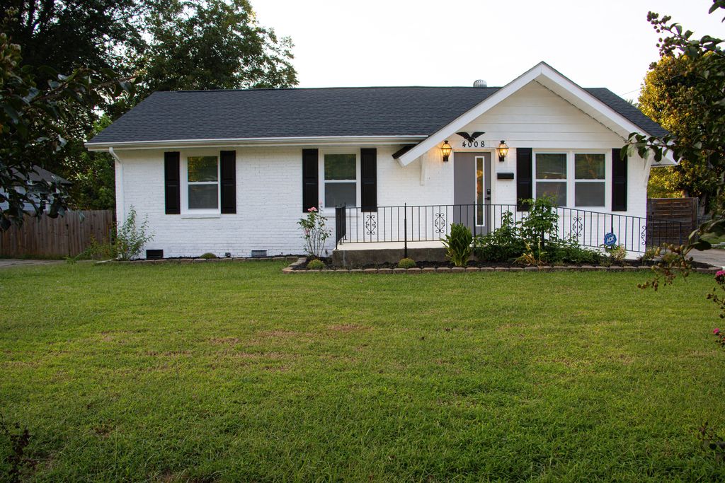 4008 Fieldcrest Rd - Property Image