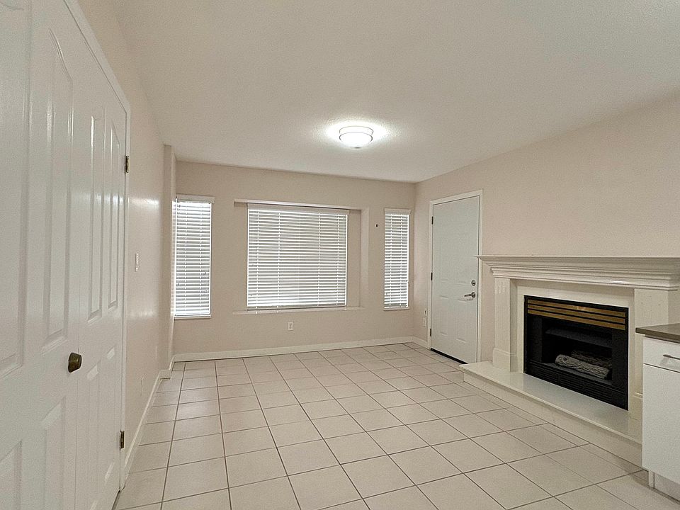 1st image of 4156 Cambridge St #101