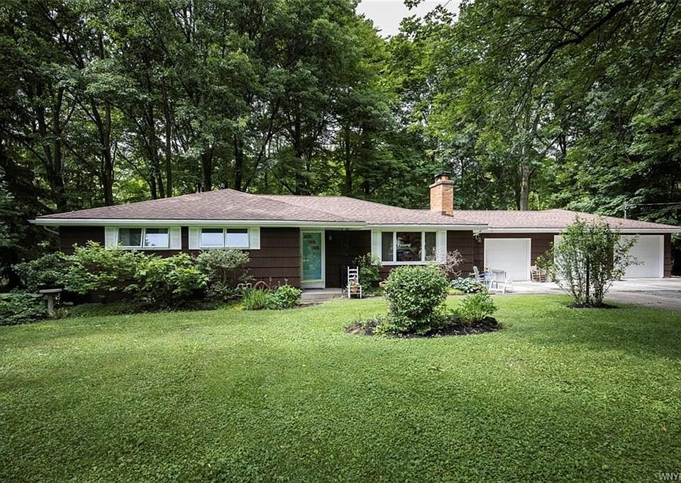 1st image of 151 Hilltop Dr